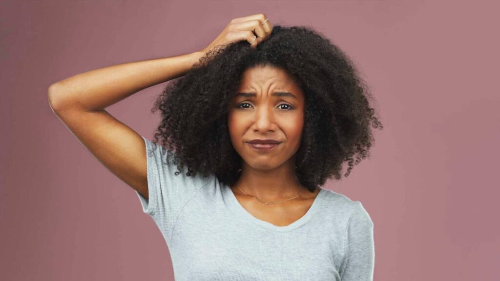 cheveux qui grattent spiritualité